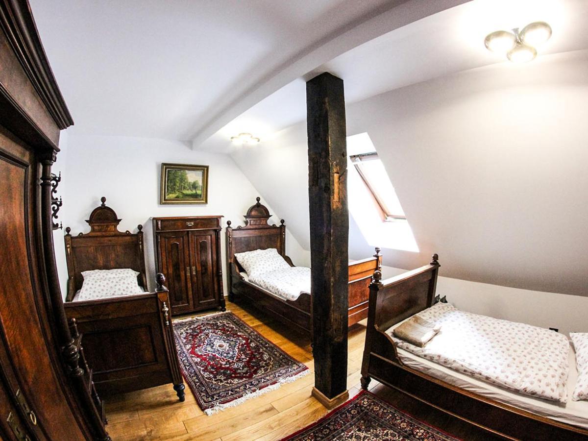 Dwor Gogolewo Nad Warta Bed and Breakfast Ksiaz Wielkopolski Εξωτερικό φωτογραφία