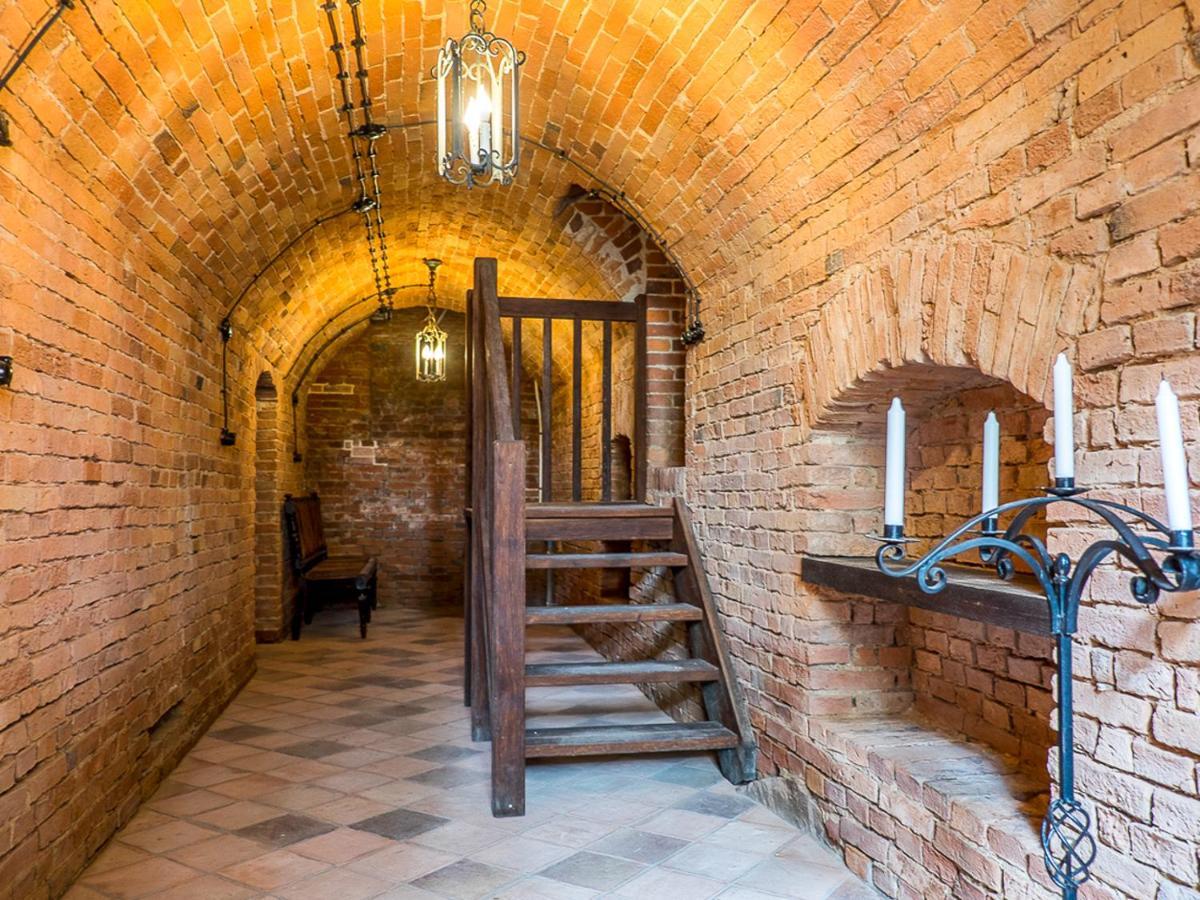 Dwor Gogolewo Nad Warta Bed and Breakfast Ksiaz Wielkopolski Εξωτερικό φωτογραφία