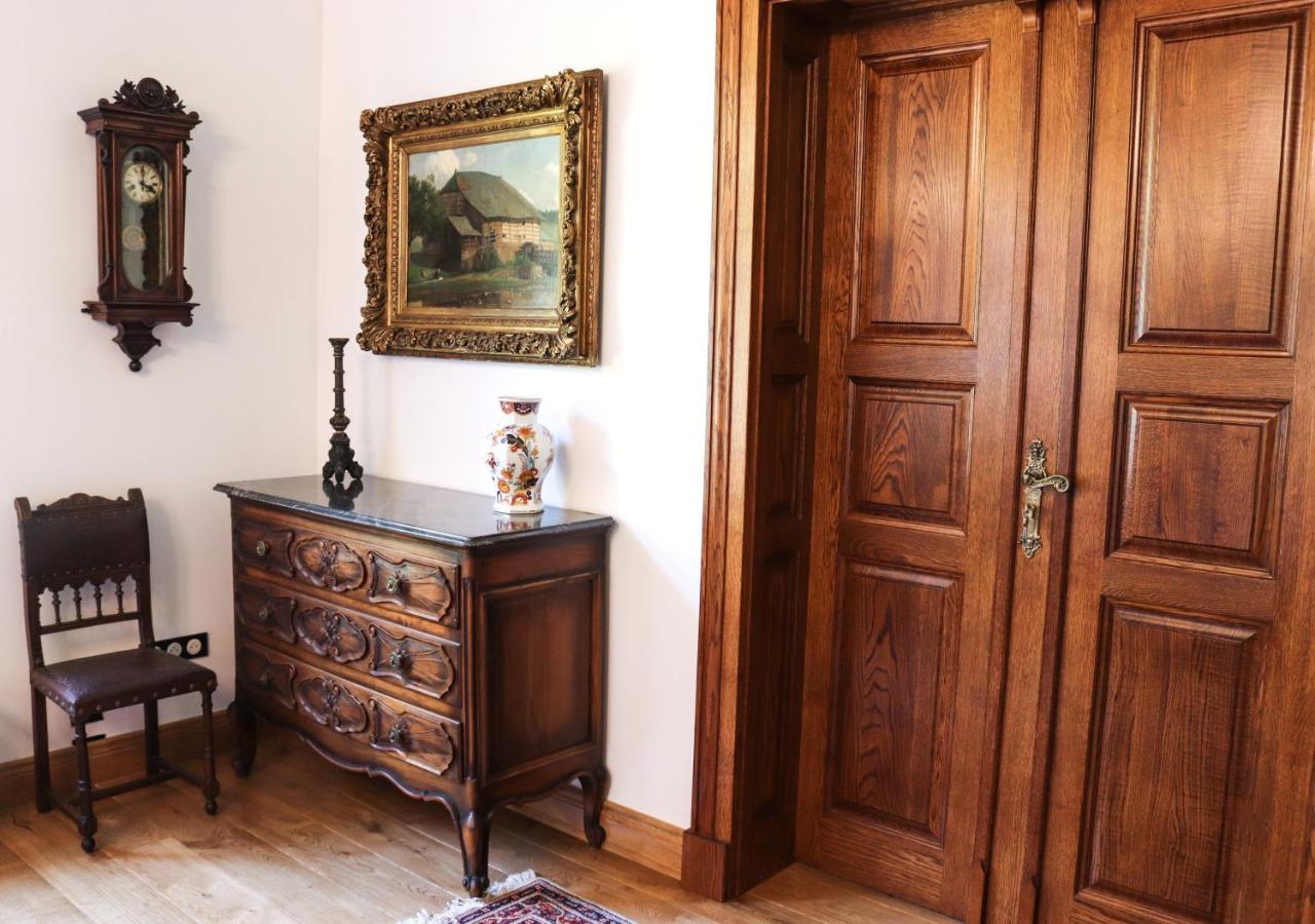 Dwor Gogolewo Nad Warta Bed and Breakfast Ksiaz Wielkopolski Εξωτερικό φωτογραφία