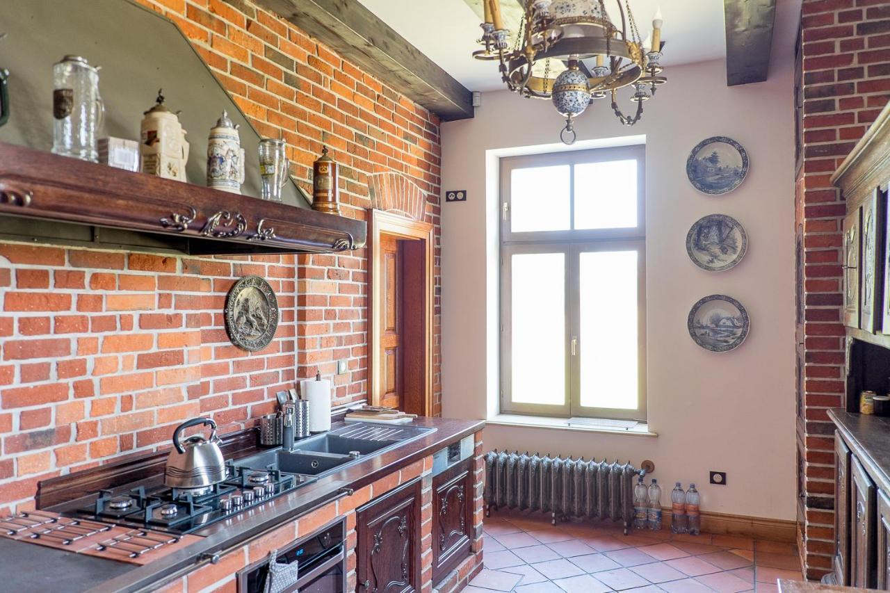 Dwor Gogolewo Nad Warta Bed and Breakfast Ksiaz Wielkopolski Εξωτερικό φωτογραφία
