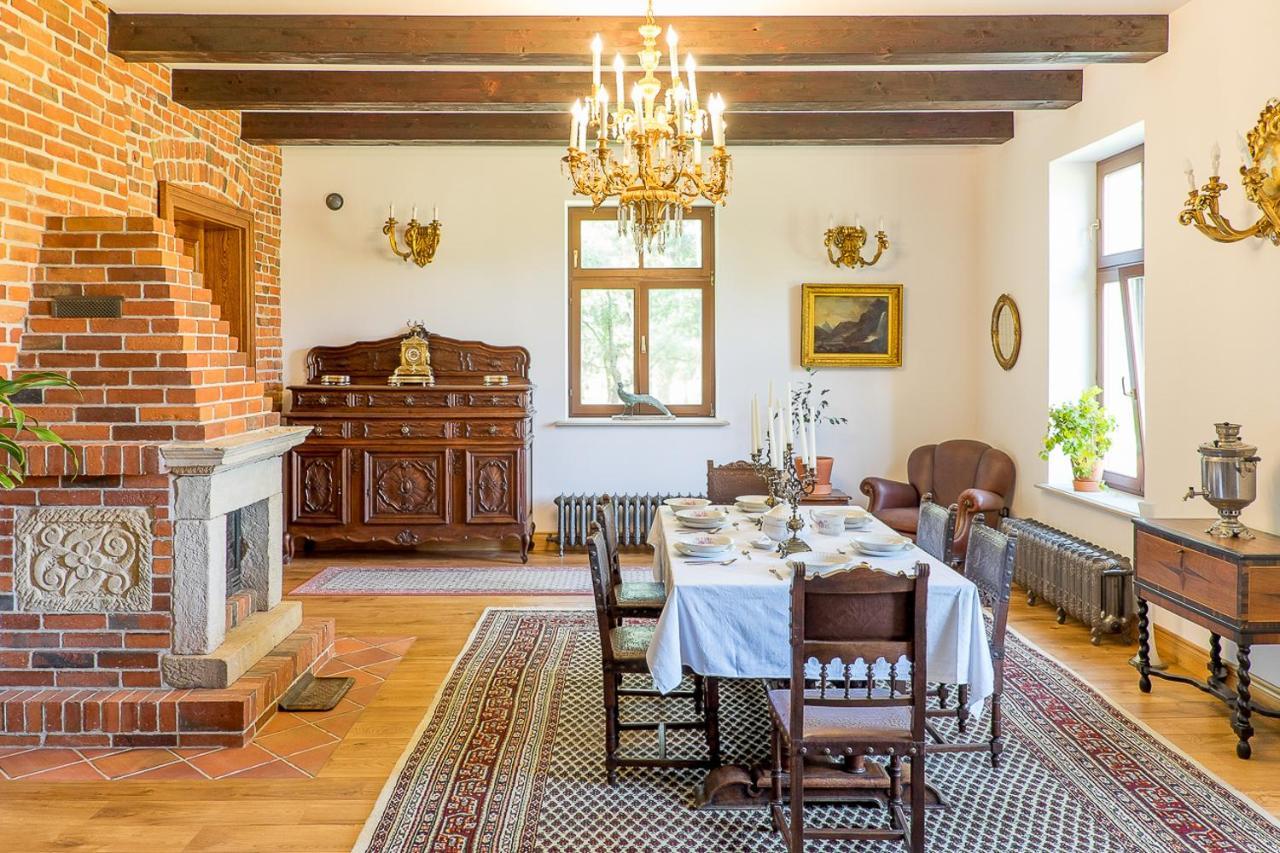 Dwor Gogolewo Nad Warta Bed and Breakfast Ksiaz Wielkopolski Εξωτερικό φωτογραφία