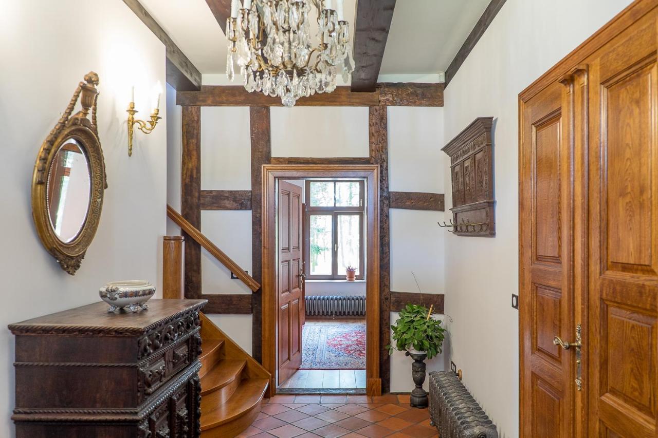 Dwor Gogolewo Nad Warta Bed and Breakfast Ksiaz Wielkopolski Εξωτερικό φωτογραφία